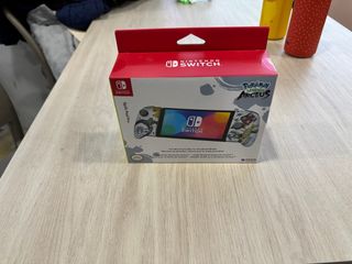 Mando Split Pad Pro Switch Pokémon Arceus