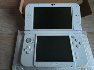 Nintendo 3DS XL Animal Crossing