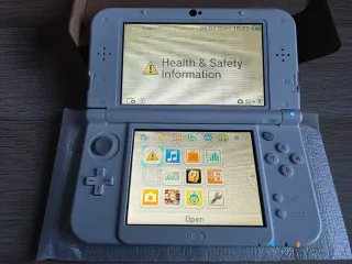 Nintendo 3DS XL Animal Crossing