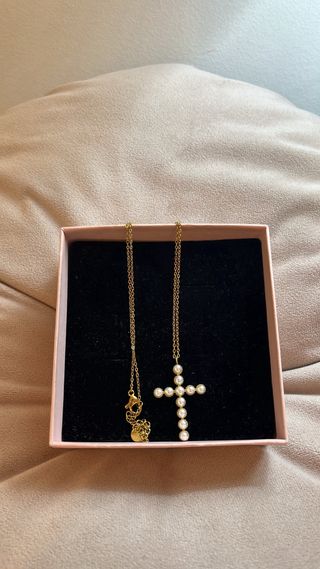 Collar Cruz Perlas Oro