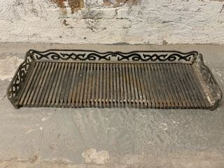 Estructura de hierro forjado para chimenea