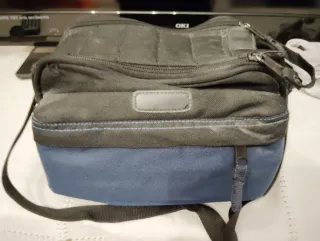 Cámara de vídeo Canon Plata