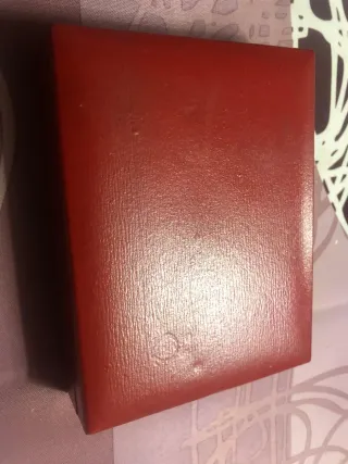 Caja Omega de madera