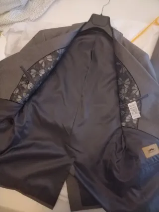 Traje completo hombre gris