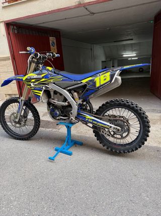Yamaha 450 YZF Motocross Azul/Amarillo