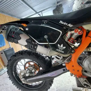 KTM EXCF 250 Six Days Chile Cone Valve Akra
