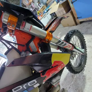 KTM EXCF 250 Six Days Chile Cone Valve Akra