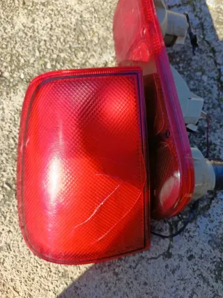 Pilotos Traseros Nissan Terrano 2