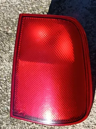 Pilotos Traseros Nissan Terrano 2