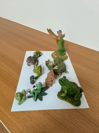 Lote de 10 ranas decorativas