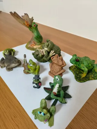 Lote de 10 ranas decorativas