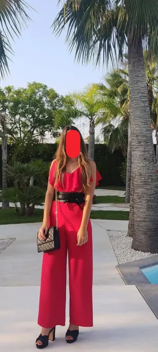 Mono rojo largo evento