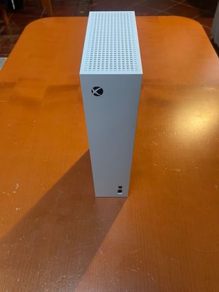 Xbox Series S + 2 Controller + Volante + Pedali