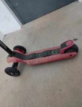 Patinete para niños con 3 ruedas