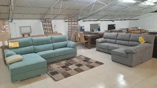 SOFÁS Y CHAISELONGUE EN LIQUIDACIÓN