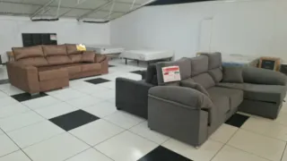 SOFÁS Y CHAISELONGUE EN LIQUIDACIÓN