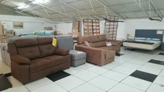 SOFÁS Y CHAISELONGUE EN LIQUIDACIÓN