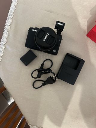 Canon EOS M100 Fotocamera Mirrorless