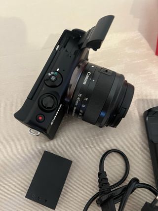Canon EOS M100 Fotocamera Mirrorless
