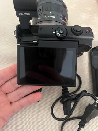Canon EOS M100 Fotocamera Mirrorless