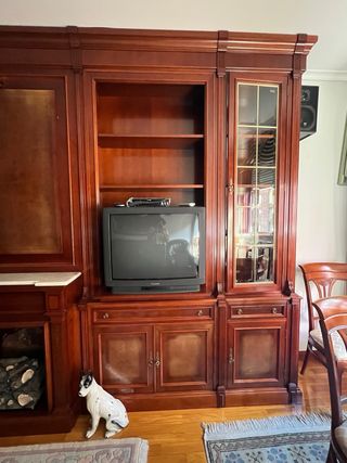 Muebles de salón clásicos de madera