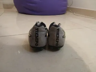 Botas de fútbol Nike Talla 31