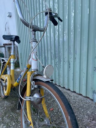Bicicleta infantil BH amarilla