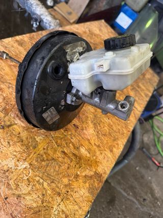 Servofreno y bomba Saxo 16v NFx