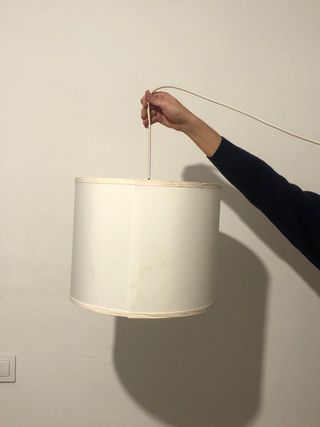 Lámpara de techo cilíndrica blanca