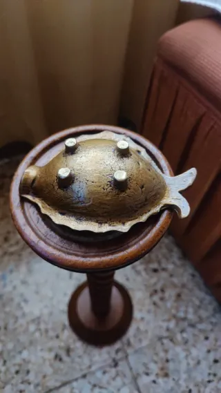 Cenicero o vaciabolsillos vintage pez latón macizo