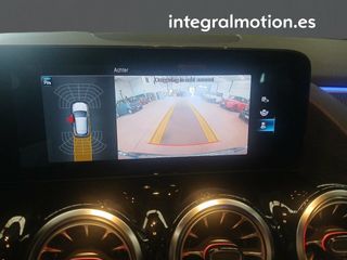 Mercedes GLA 180 d Business Solution 5d