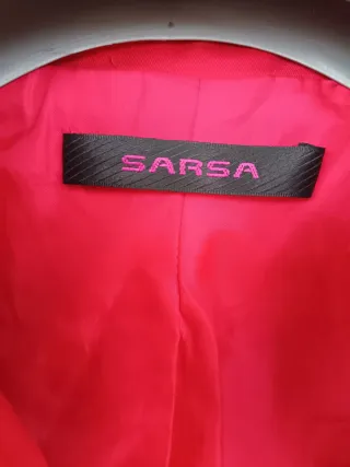 Chaqueta roja