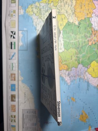 El Dr. Jekyll y Mr. Hyde (Spanish Edition)