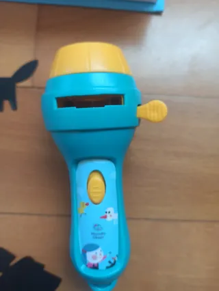 Linterna Proyector Cuentos Mundo Diver