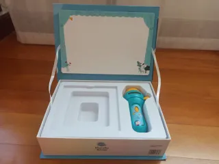 Linterna Proyector Cuentos Mundo Diver