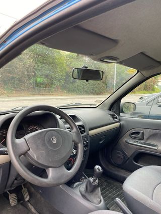 Renault Clio 2004
