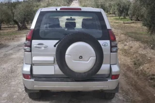 Toyota Land Cruiser 2003