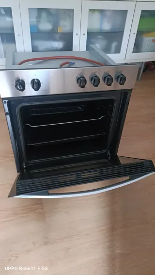 Horno y vitrocerámica Teka