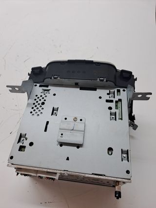 SISTEMA AUDIO / RADIO CD HYUNDAI I30 (GD) (2)