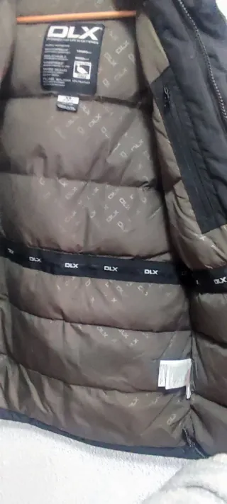 Parka DLX Negra Talla XS - Nueva con etiqueta