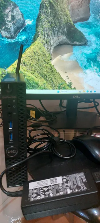 Mini PC Dell Optiplex 3060 como nuevo