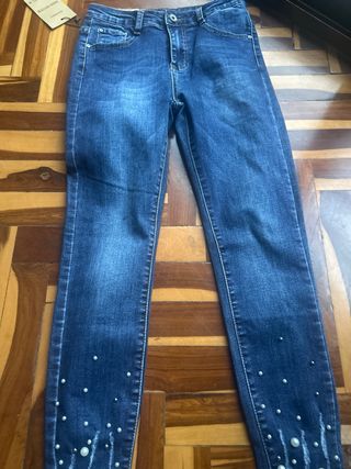 Pantalón vaquero S/36/8 con perlas
