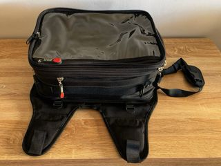 Bolsa Moto Sobredepósito Givi Negra