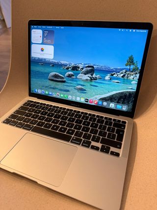 MACBOOK AIR M1 8/256