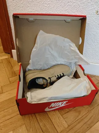 Nike Cortez Beige Talla 42