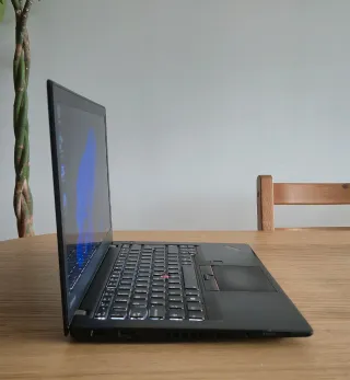 Lenovo i5 SSD 8GB RAM - Bom Estado