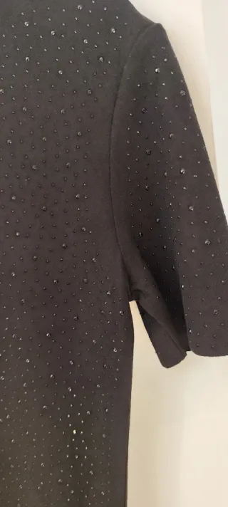 Vestido Zara negro con brillos