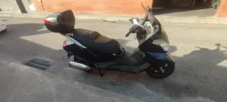 Aprilia Atlantic 125 Negra