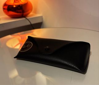 Gafas de sol Ray-Ban doradas originales RB3857