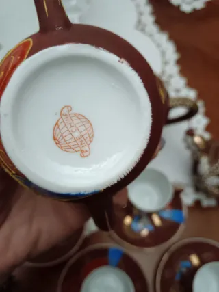 Set Tazze e Teiere Cinesi Dipinte a Mano